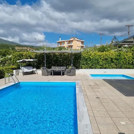 Villa Friends And Family House Petalídhion