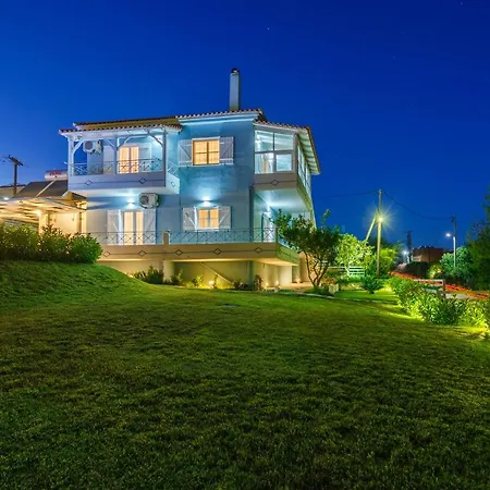 Friends And Family House Villa