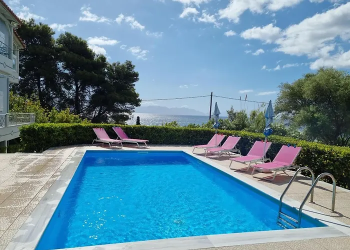 Friends And Family House Villa Petalídhion