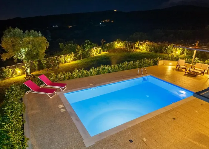 Friends And Family House Villa Petalídhion